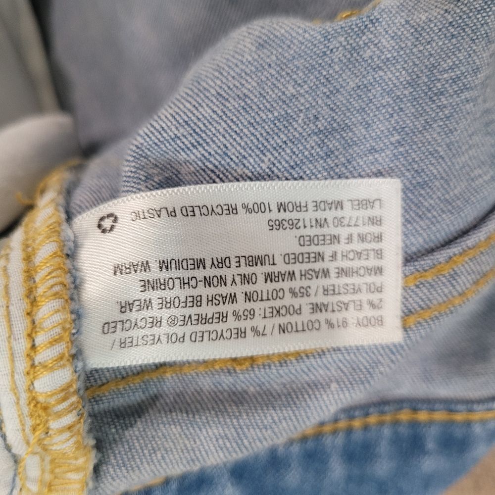 Universal Threads denim shorts - image 4